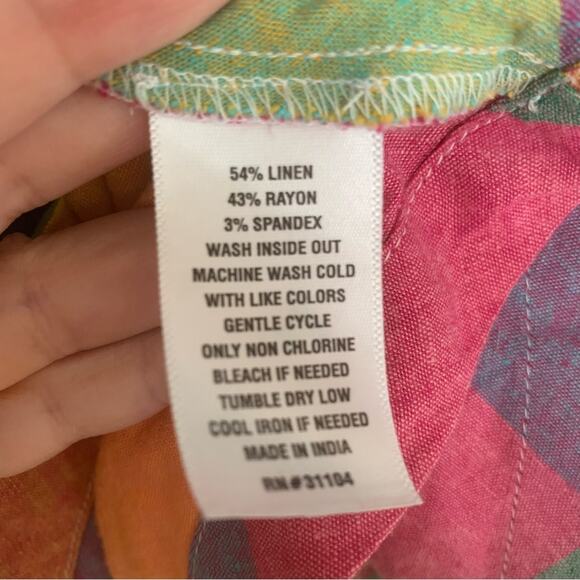 Crown & Ivy Tiered Madras Plaid Ruffle V Neck Top Small - Picture 5 of 5